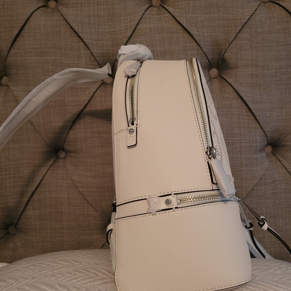 Backpack main image 4